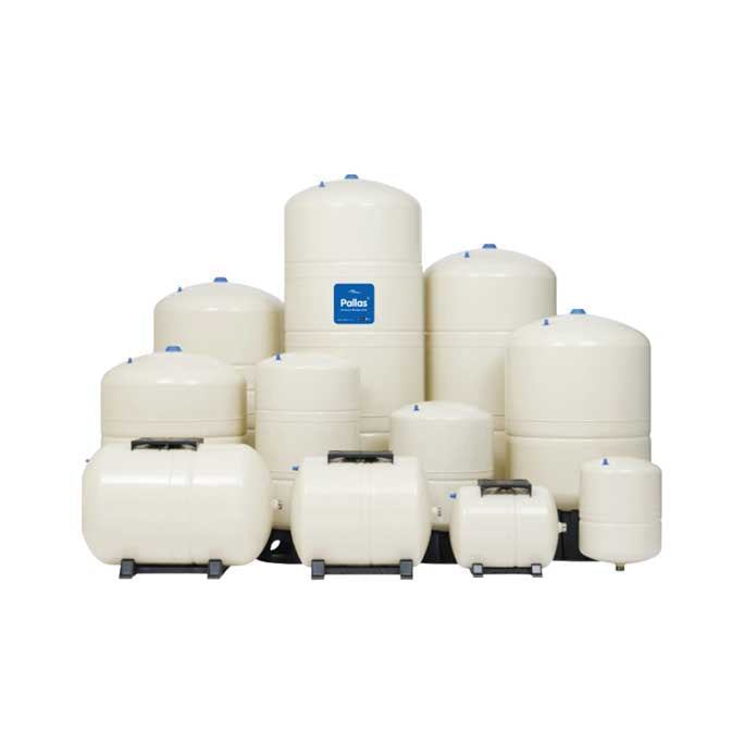 Pallas APT-200 Pressure Storage Tank, 200 Litres Total Volume, 1 1/4" BSP with base | GAPS Water Treatment